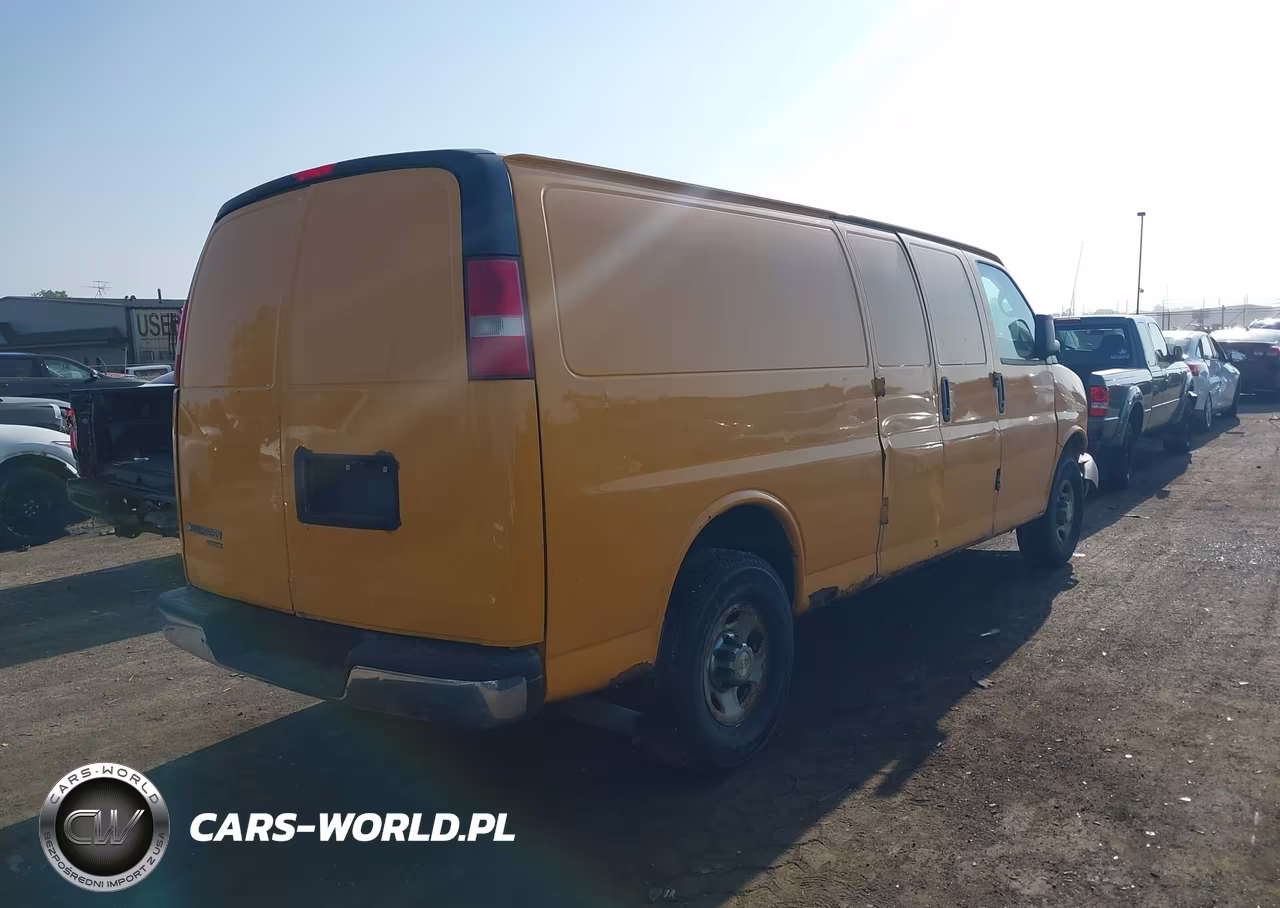 2014 Chevrolet Express 3500 Work Van VIN:1GCZGUCA5E1102037 - 4
