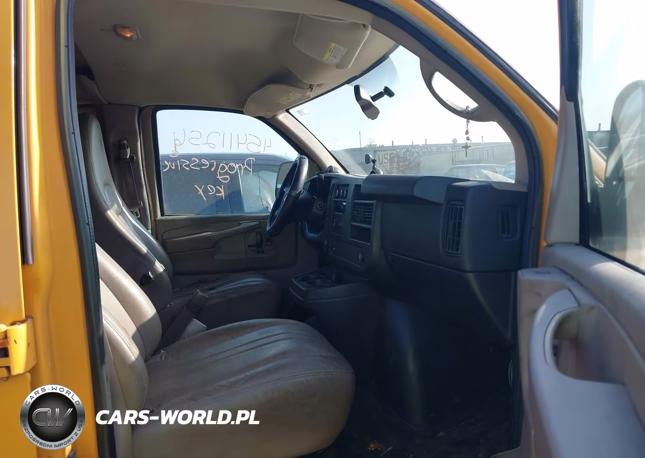 2014 Chevrolet Express 3500 Work Van VIN:1GCZGUCA5E1102037 - 5