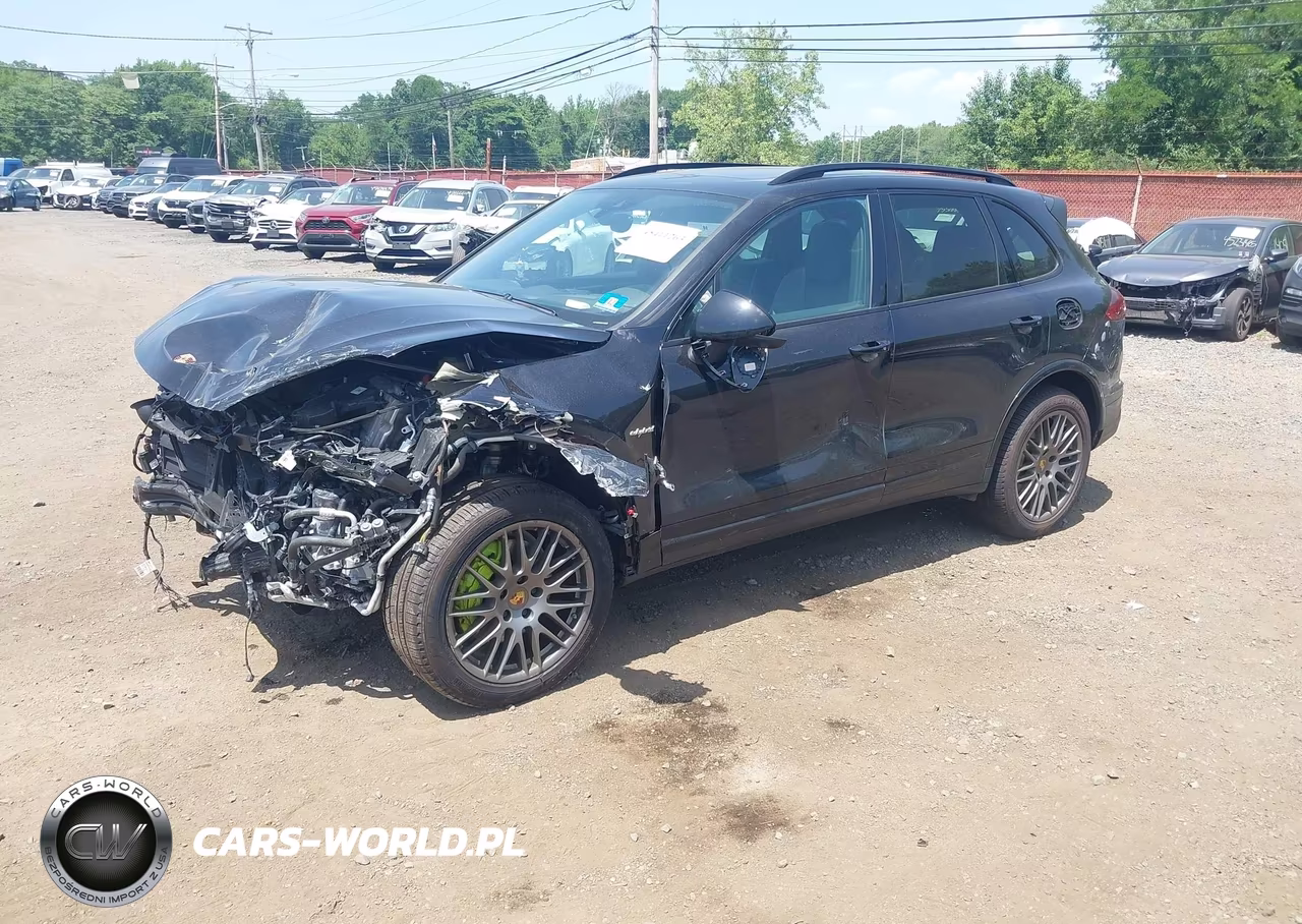 2018 Porsche Cayenne E-Hybrid S Platinum Edition VIN:WP1AE2A24JLA72240 - 2