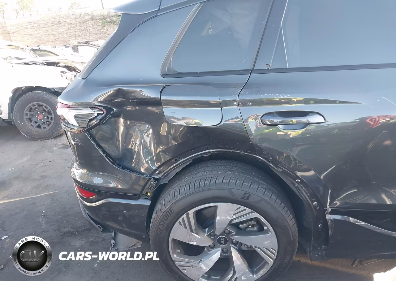 2025 Audi Q6 E-Tron Premium Plus Quattro VIN:WA124BGF9SA020127 - 12