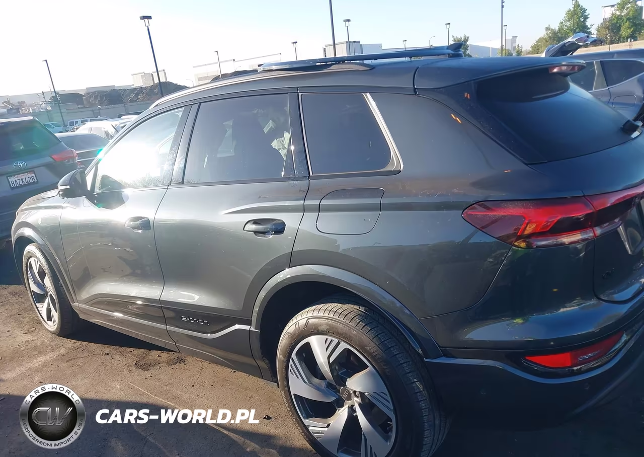 2025 Audi Q6 E-Tron Premium Plus Quattro VIN:WA124BGF9SA020127 - 15