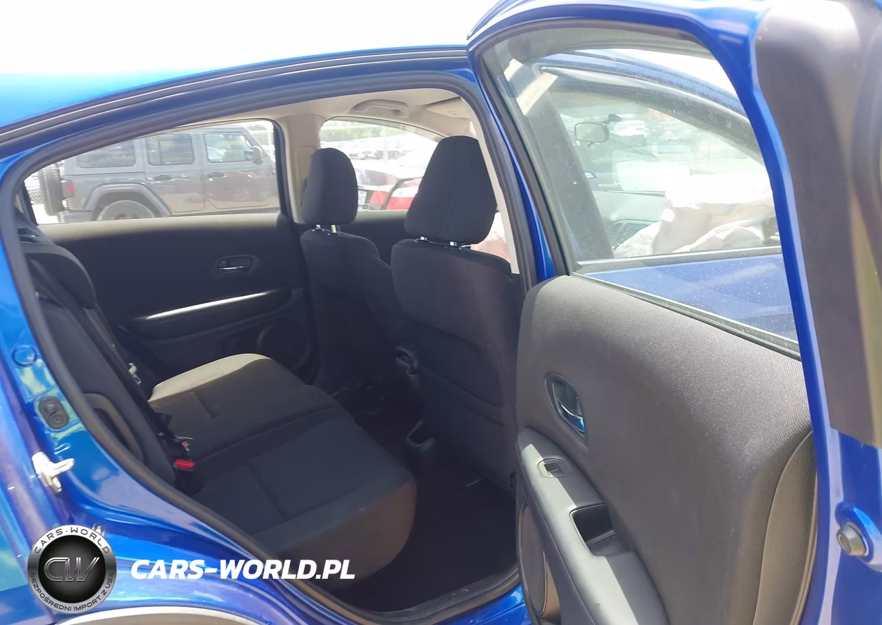2018 Honda Hr-V Lx VIN:3CZRU5H33JM701714 - 8