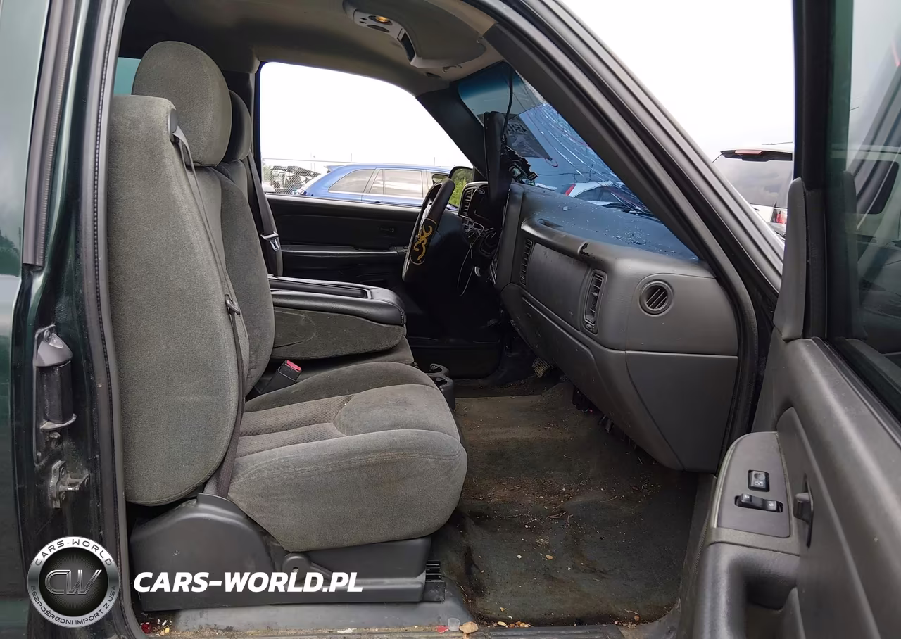 2004 Chevrolet Silverado 1500 Ls VIN:1GCEC19VX4Z190473 - 5