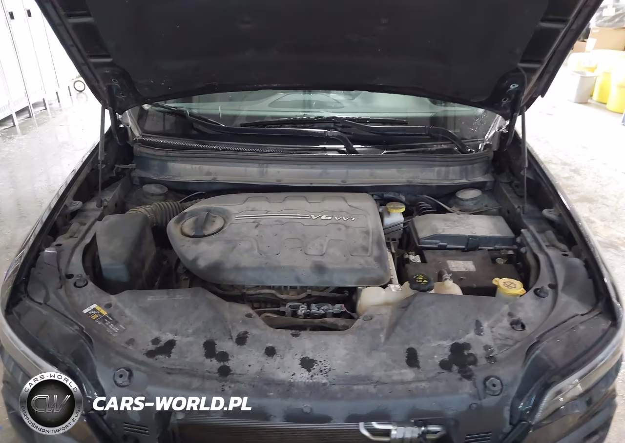 2021 Jeep Cherokee Trailhawk 4X4 VIN:1C4PJMBX1MD121342 - 10