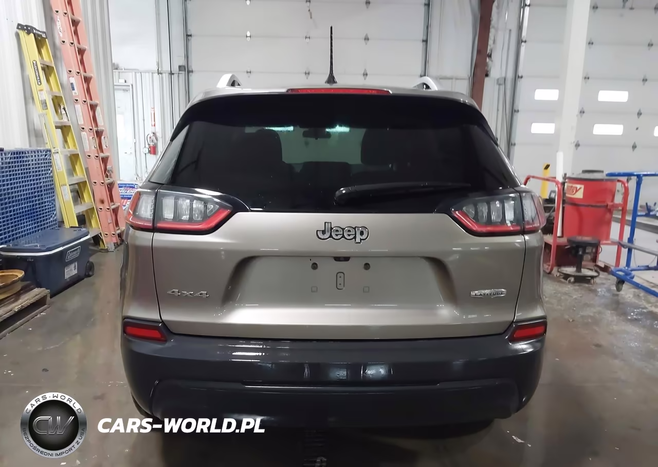 2019 Jeep Cherokee Latitude 4X4 VIN:1C4PJMCB9KD464089 - 19