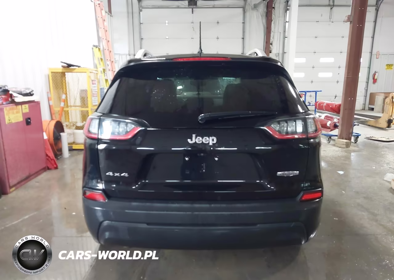 2021 Jeep Cherokee Latitude 4X4 VIN:1C4PJMCB2MD242755 - 21