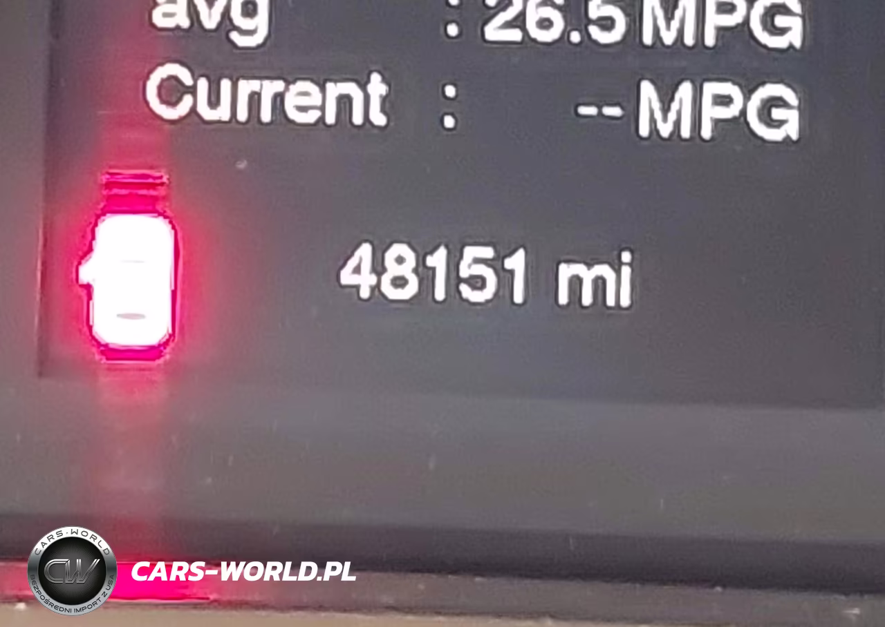 2018 Jeep Cherokee Latitude 4X4 VIN:1C4PJMCB7JD528564 - 20