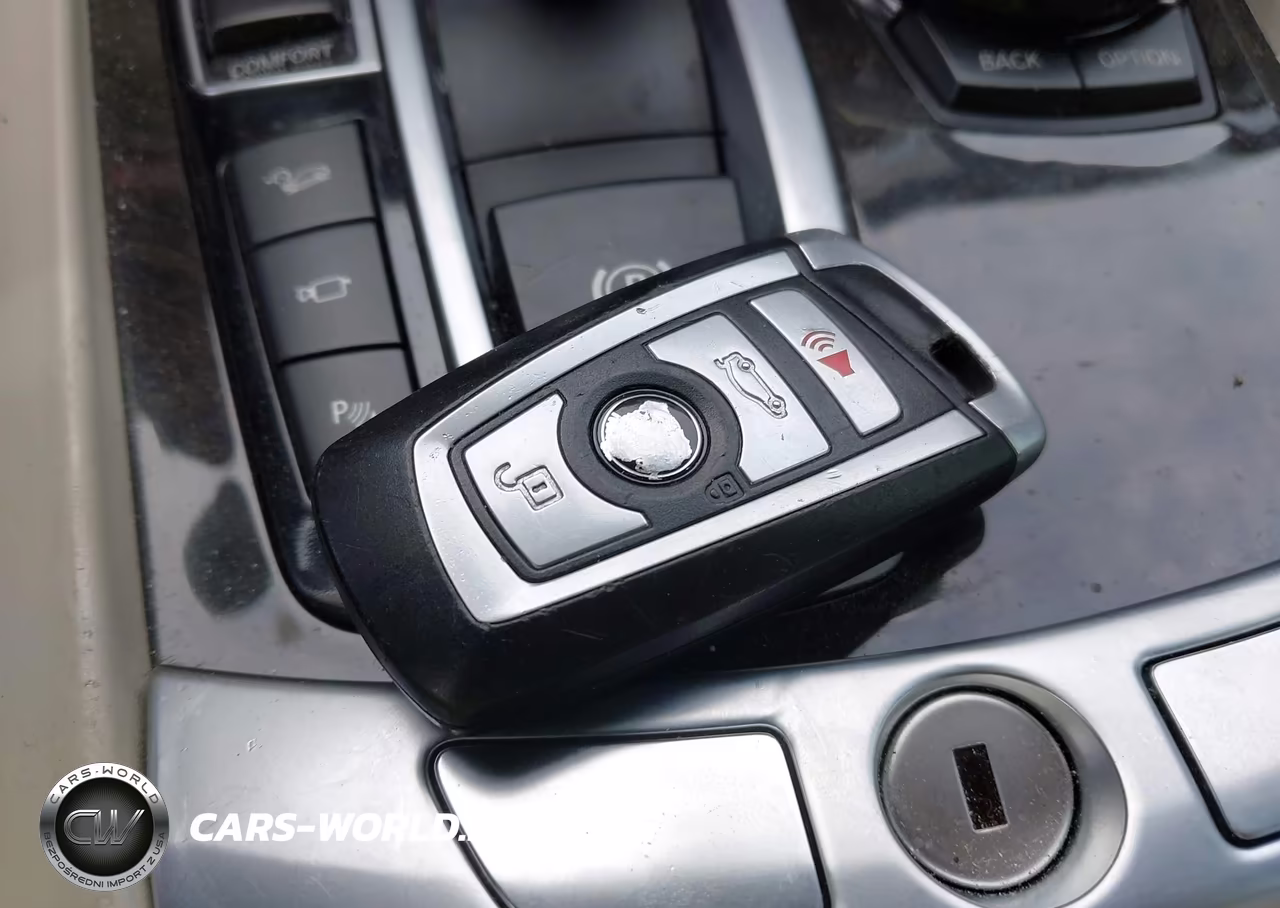 2015 BMW 750Li xDrive VIN:WBAYF8C5XFD655014 - 11