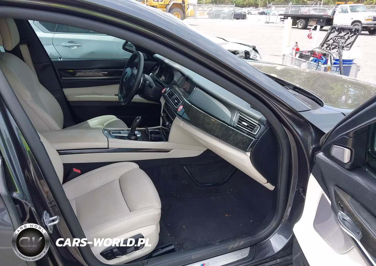 2015 BMW 750Li xDrive VIN:WBAYF8C5XFD655014 - 5
