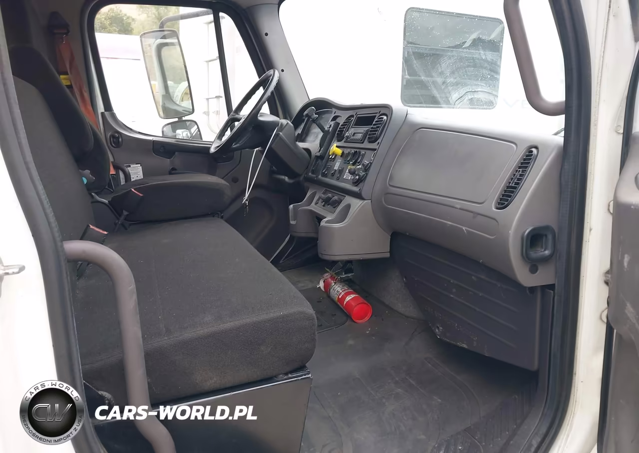 2015 Freightliner M2 106 Medium Duty VIN:1FVACXDTXFHGR3413 - 5