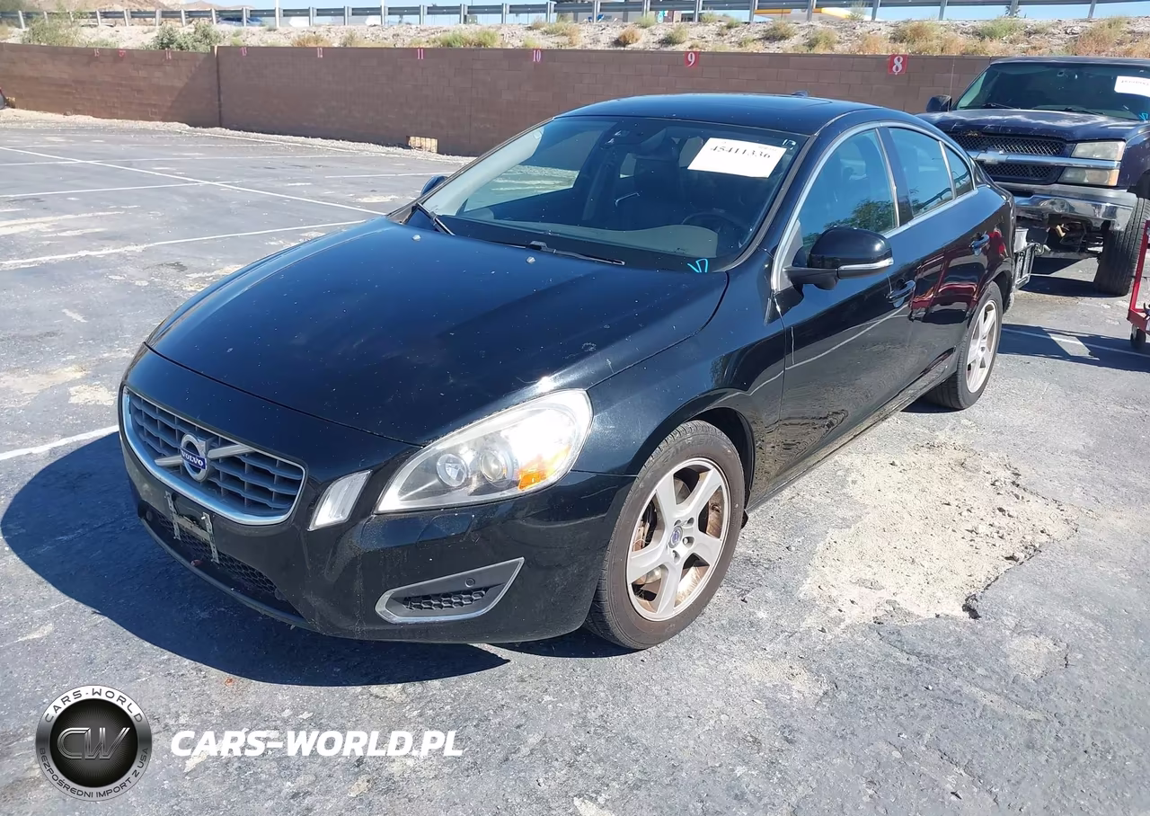 2013 Volvo S60 T5 Platinum VIN:YV1612FHXD2207144 - 2