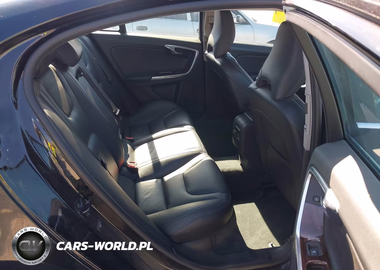 2013 Volvo S60 T5 Platinum VIN:YV1612FHXD2207144 - 8