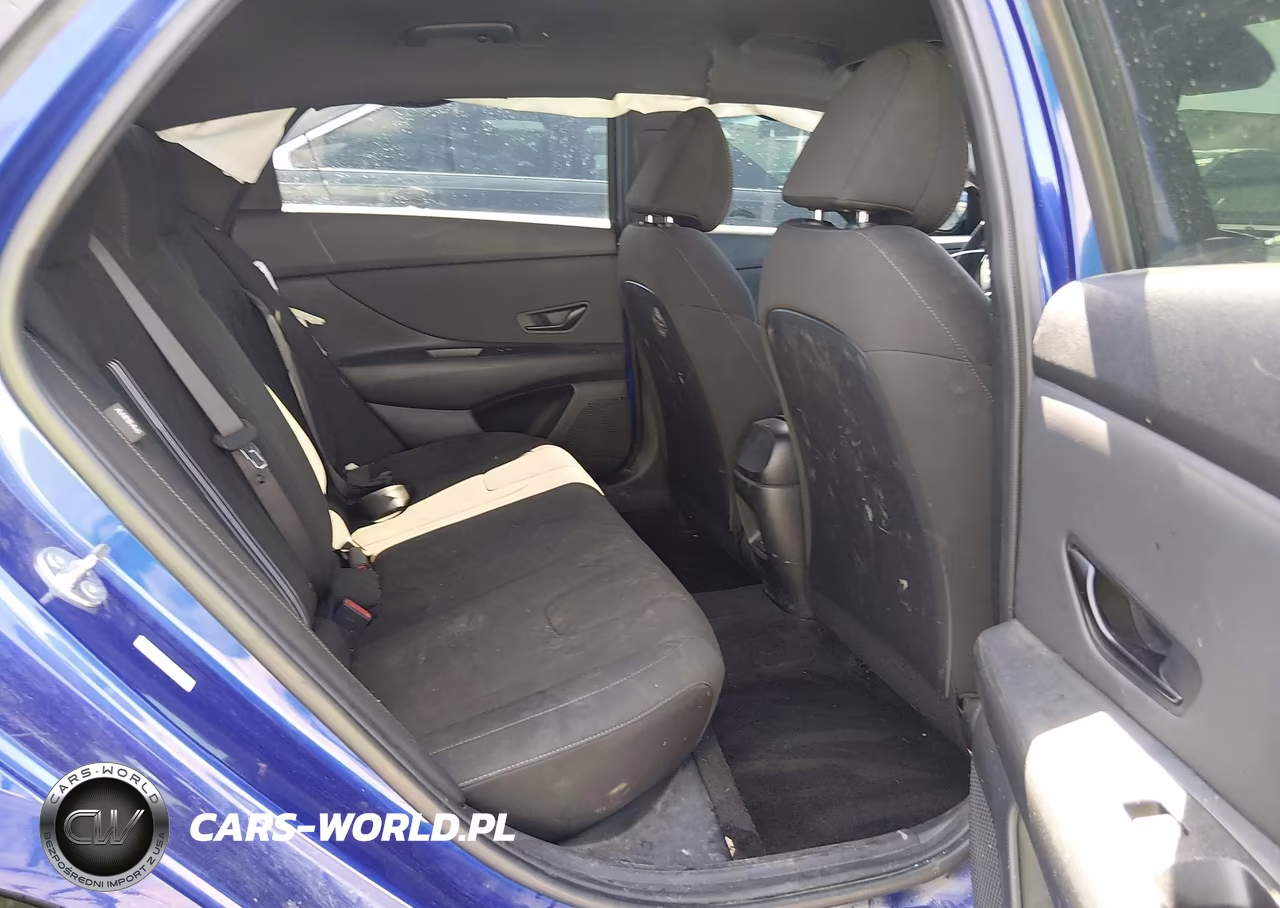 2025 Hyundai Elantra Sel Sport VIN:KMHLM4DG2SU916928 - 8