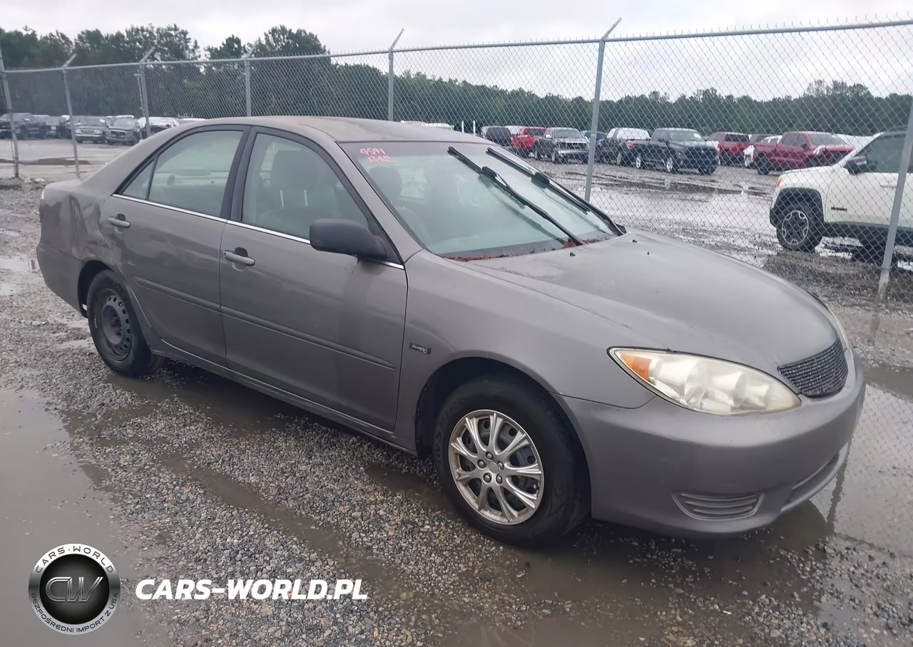 2005 Toyota Camry Std – zdjęcie 1 z 11