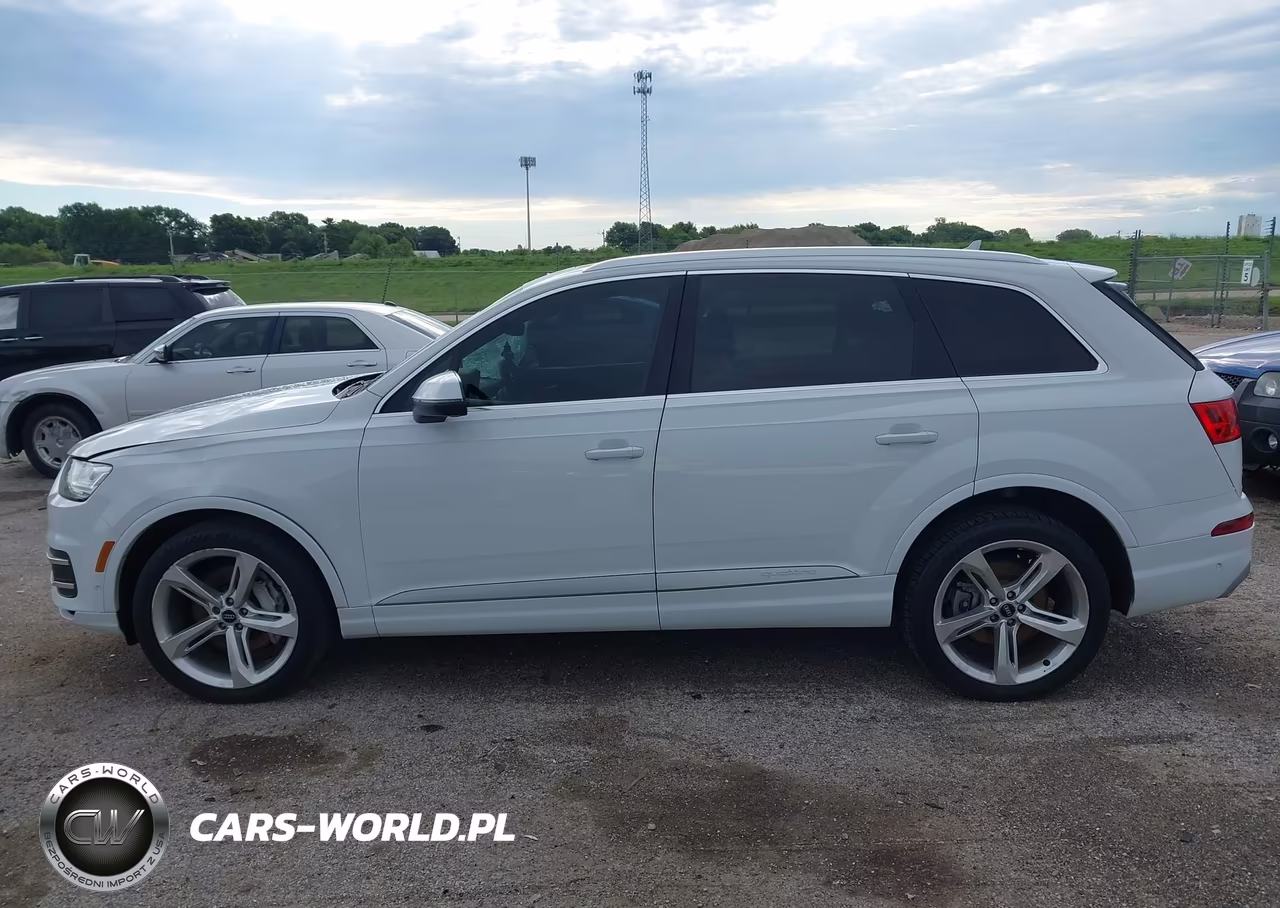 2019 Audi Q7 55 Premium VIN:WA1VAAF72KD024089 - 14
