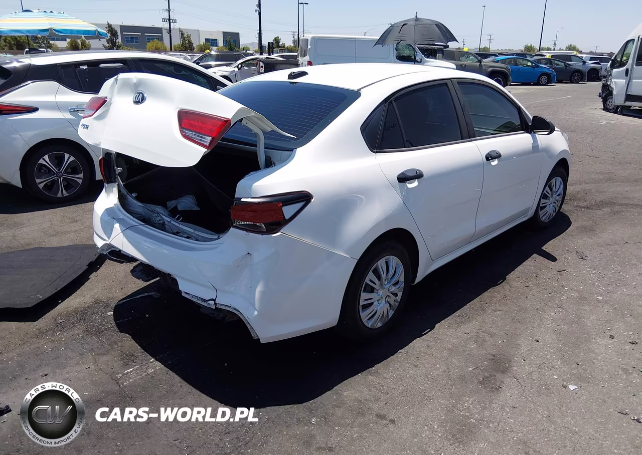 2018 Kia Rio Lx VIN:3KPA24AB8JE062292 - 4