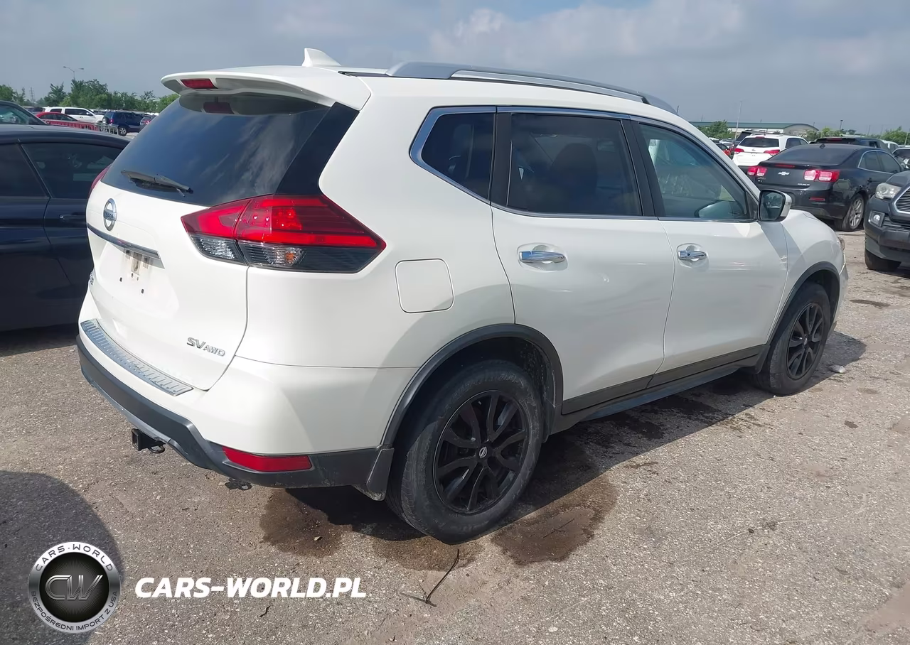 2017 Nissan Rogue Sv VIN:JN8AT2MV6HW258372 - 4