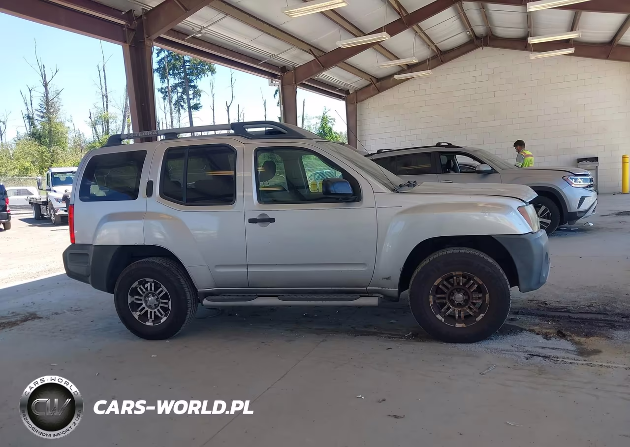 2010 Nissan Xterra X VIN:5N1AN0NW4AC524704 - 13