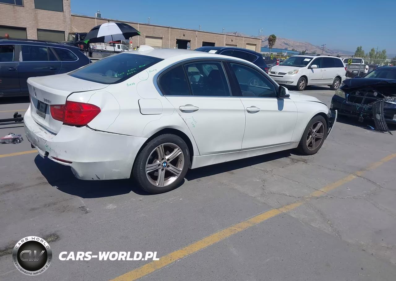 2015 BMW 328I VIN:WBA3C1C54FP852463 - 4