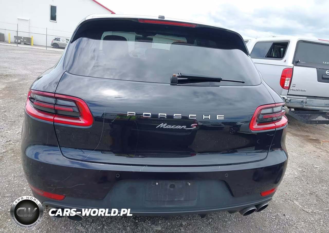 2016 Porsche Macan S VIN:WP1AB2A58GLB40227 - 16
