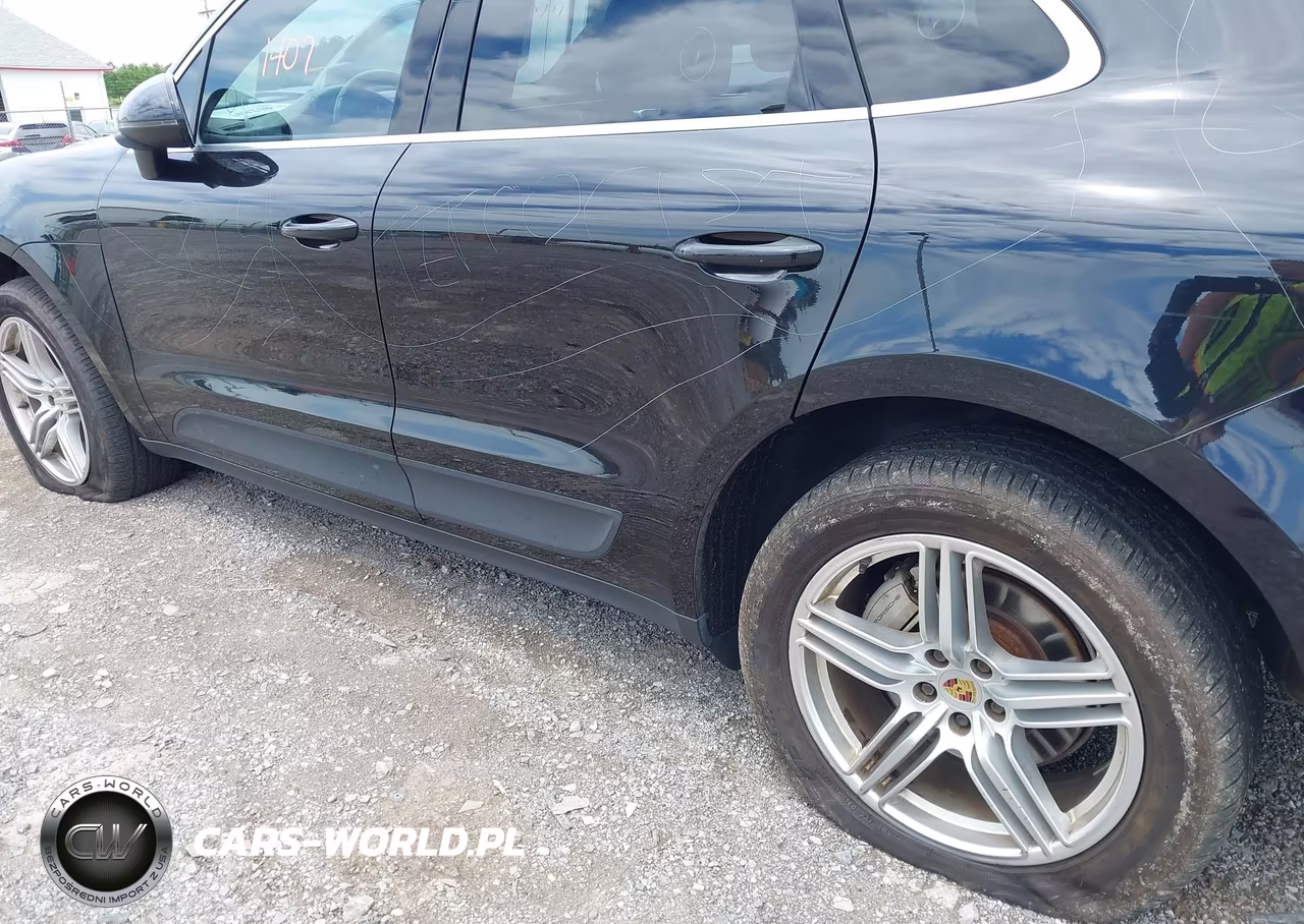 2016 Porsche Macan S VIN:WP1AB2A58GLB40227 - 6