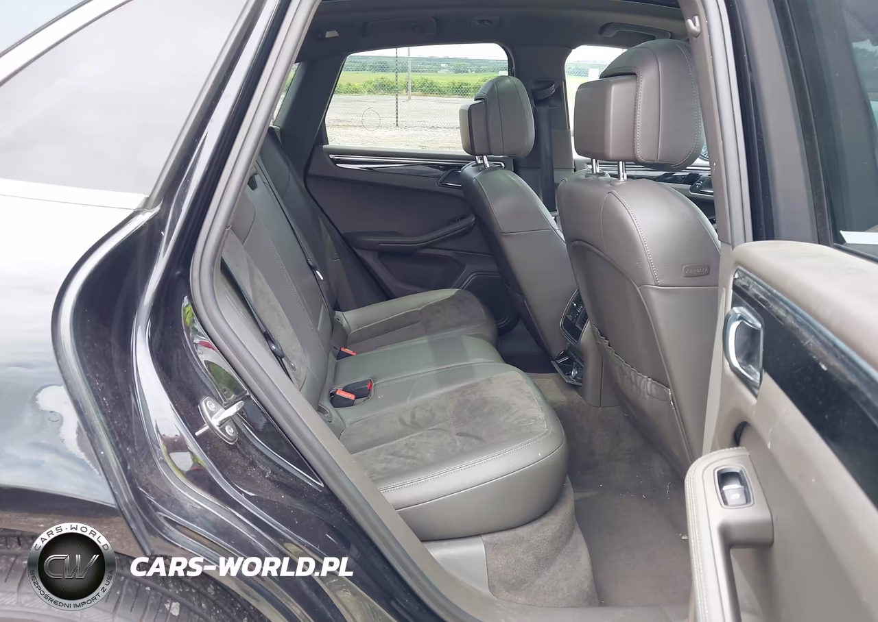 2016 Porsche Macan S VIN:WP1AB2A58GLB40227 - 8