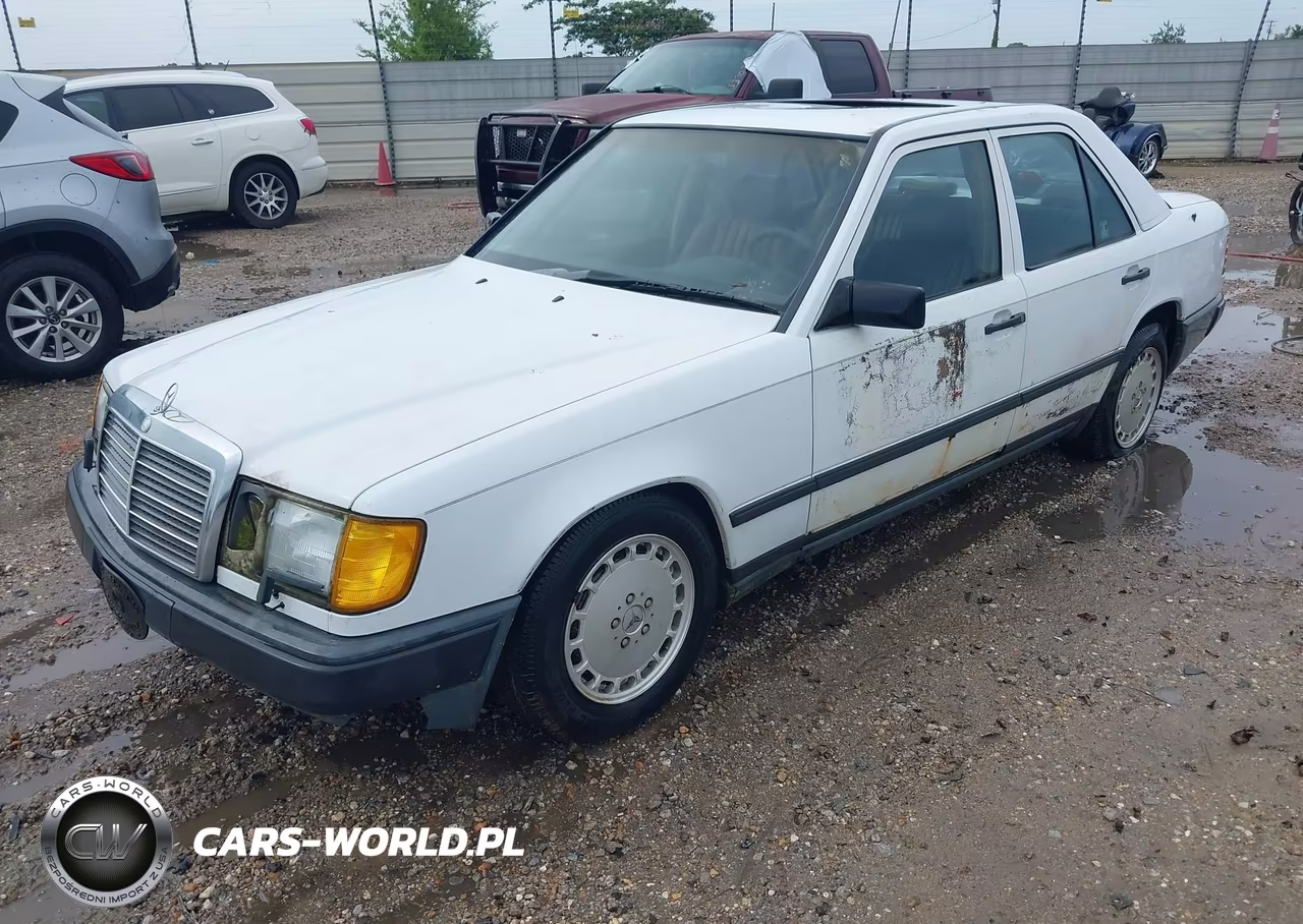 1988 Mercedes-Benz 300 E VIN:WDBEA30D6JA706620 - 2