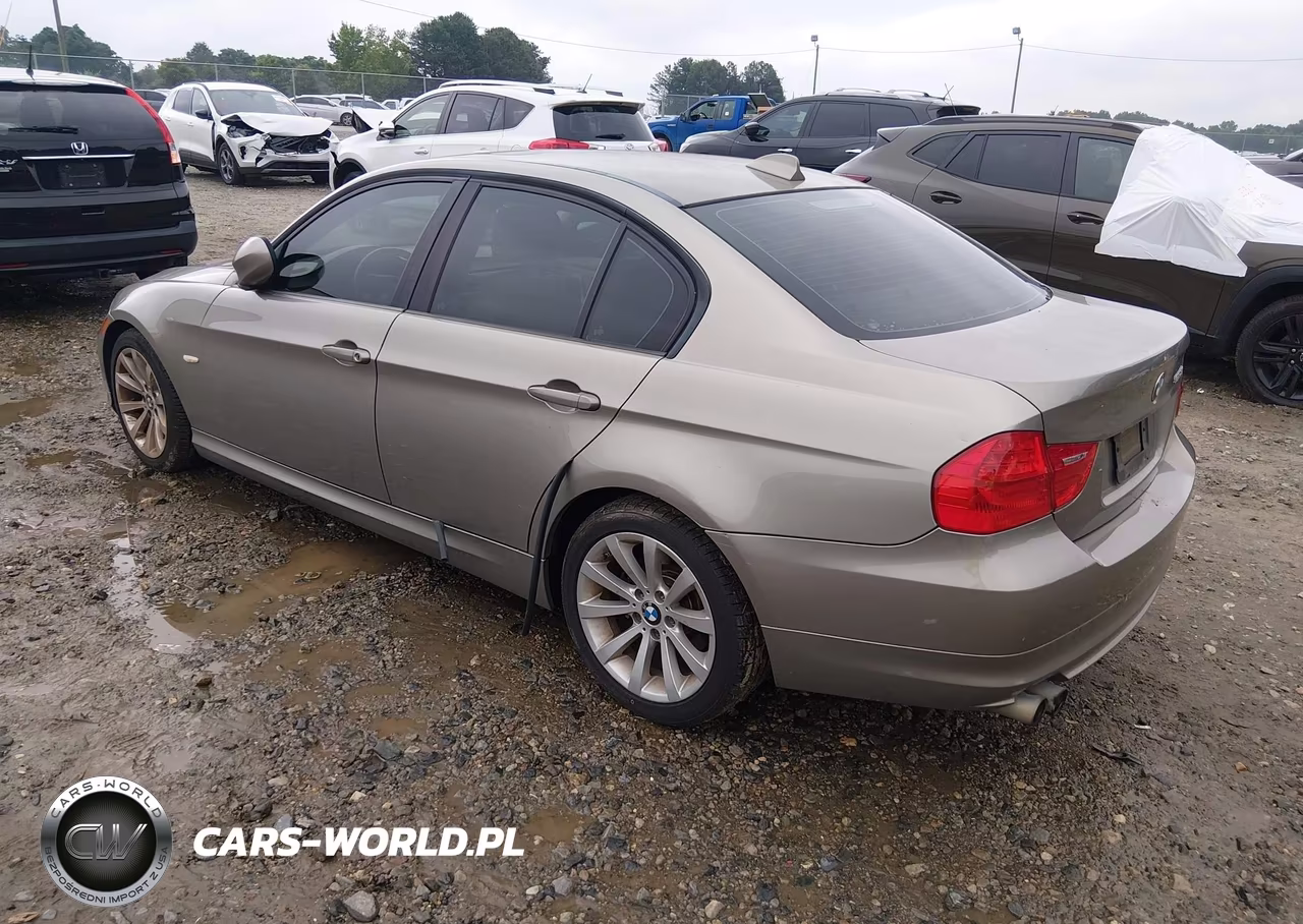 2011 BMW 328I VIN:WBAPH7G51BNM56190 - 3