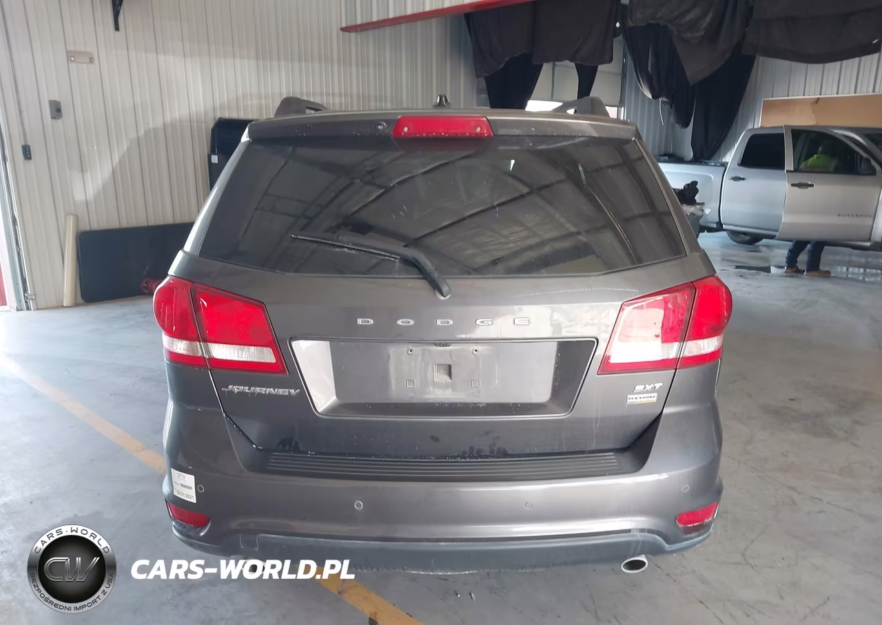 2018 Dodge Journey Sxt VIN:3C4PDCBG8JT463104 - 17