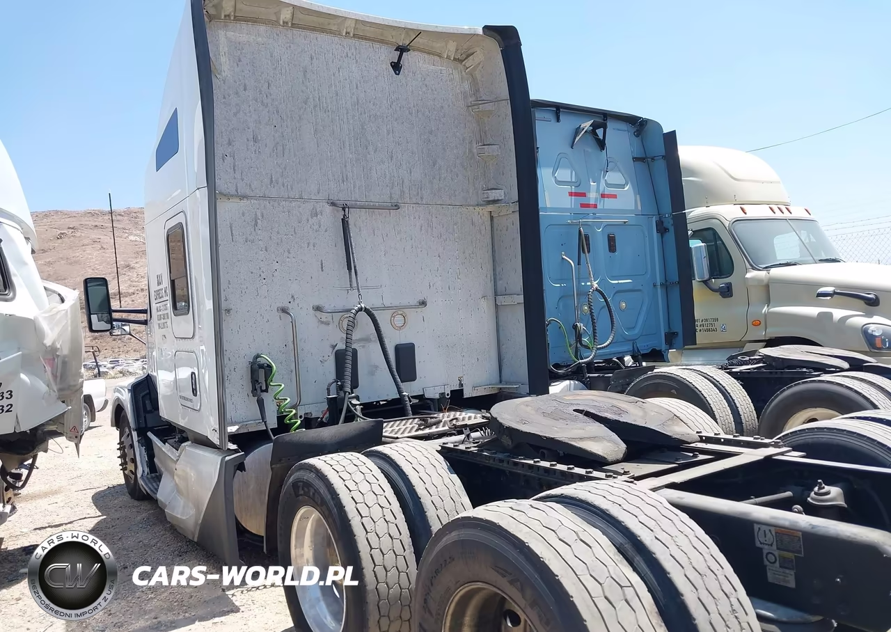 2022 Kenworth T680 VIN:1XKYDP9X9NJ162523 - 3