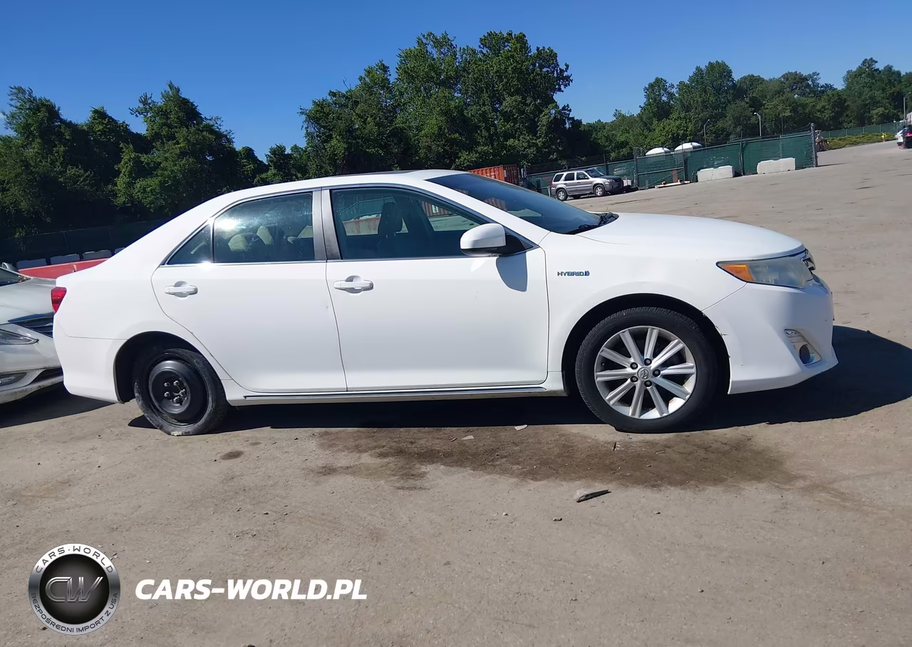 2013 Toyota Camry Hybrid Xle VIN:4T1BD1FK3DU090668 - 13