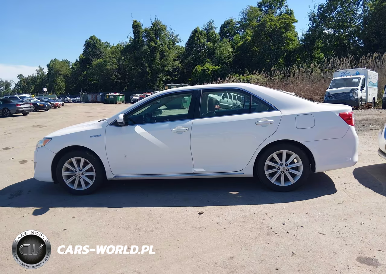 2013 Toyota Camry Hybrid Xle VIN:4T1BD1FK3DU090668 - 14
