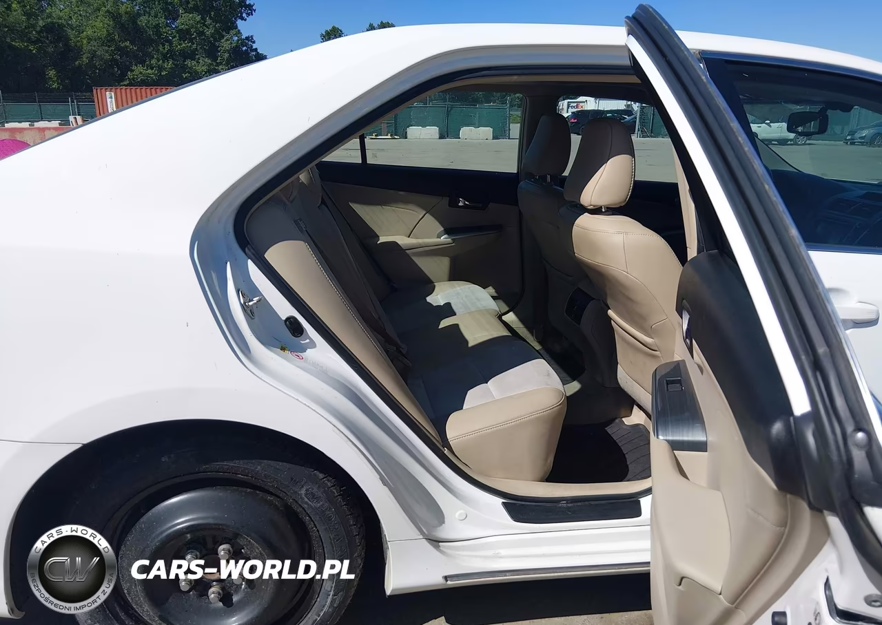 2013 Toyota Camry Hybrid Xle VIN:4T1BD1FK3DU090668 - 8