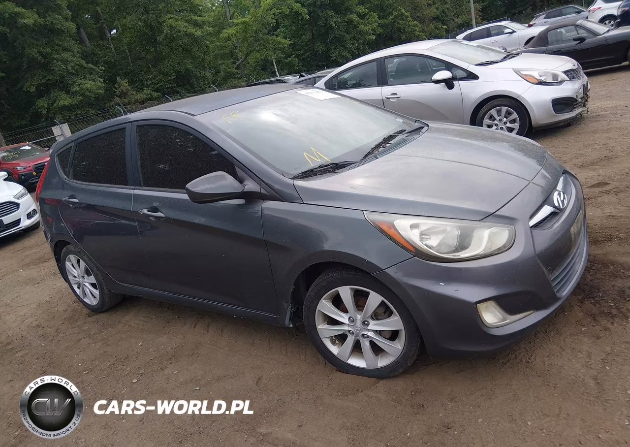 2012 Hyundai Accent Se