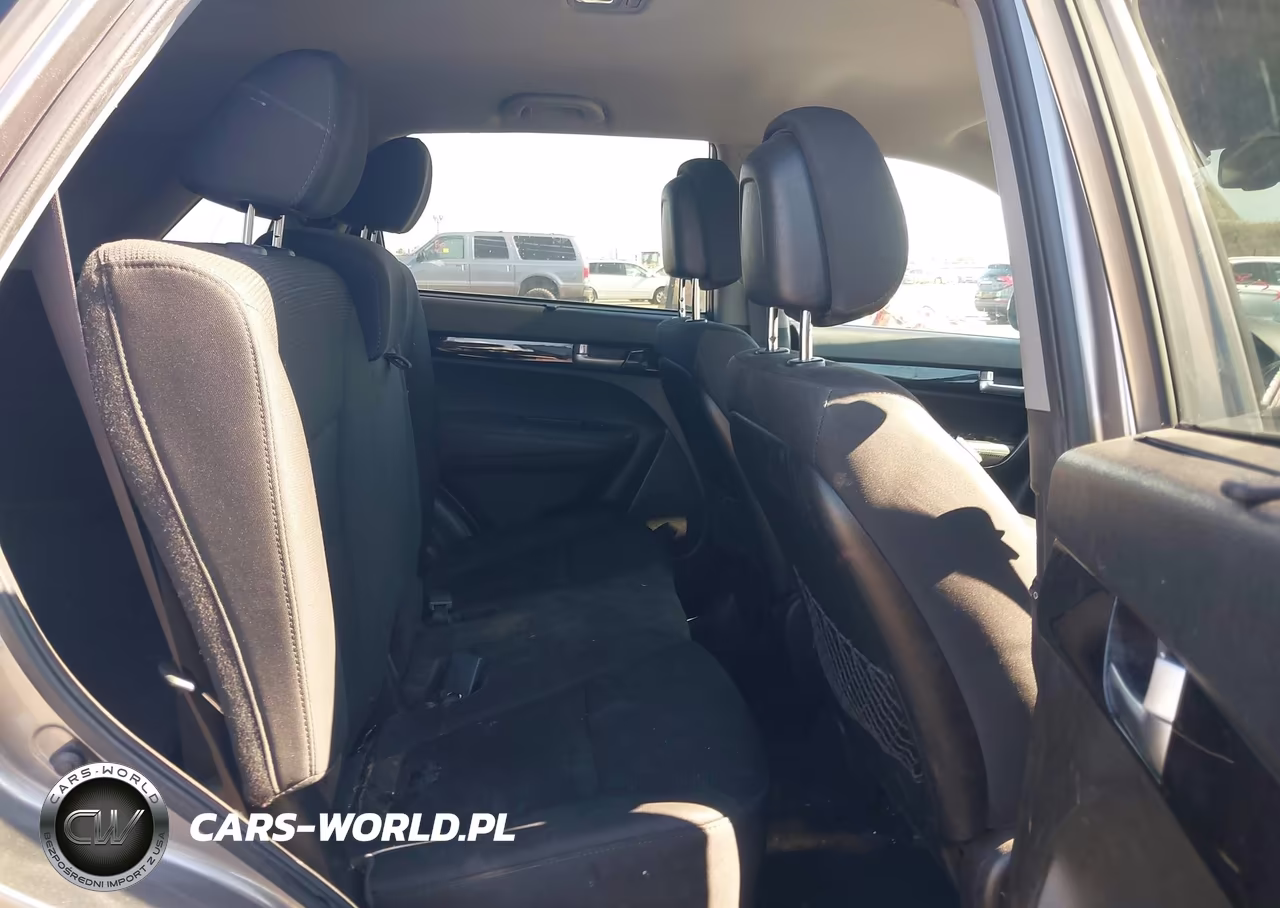 2014 Kia Sorento Lx VIN:5XYKT3A60EG540289 - 8