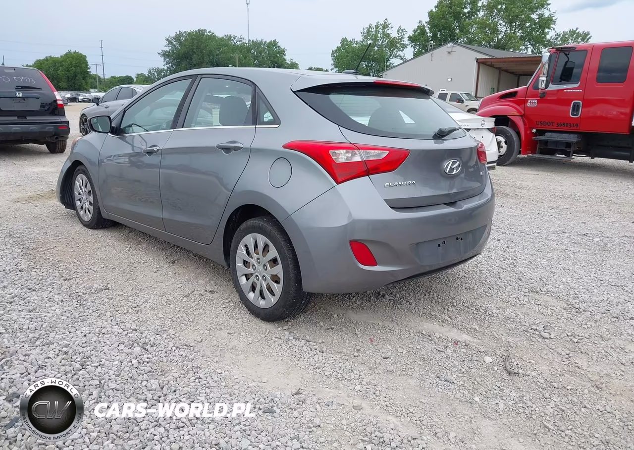 2017 Hyundai Elantra Gt VIN:KMHD35LH8HU375691 - 3