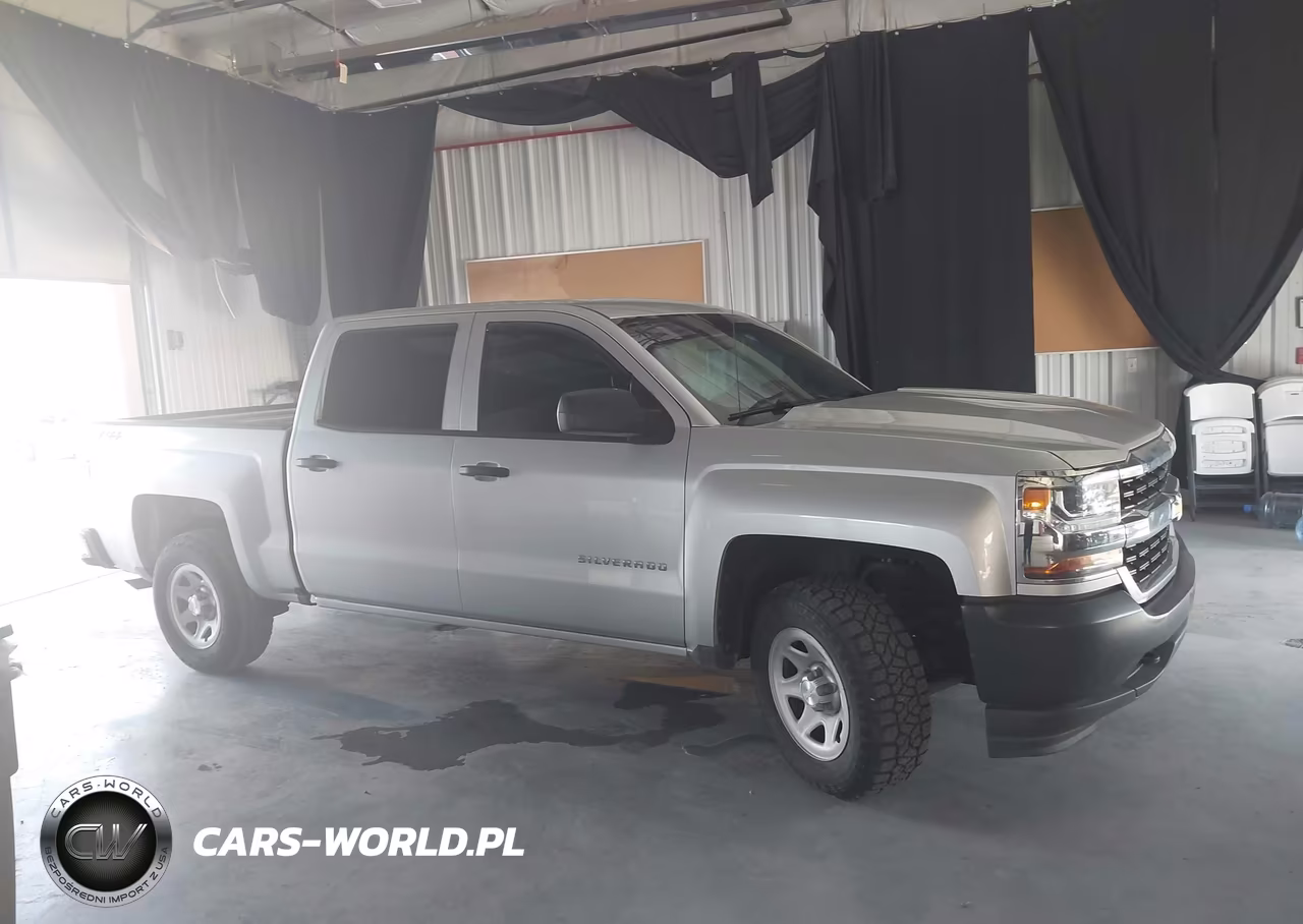 2018 Chevrolet Silverado 1500 Work Truck VIN:3GCUKNEH8JG186830 - 13