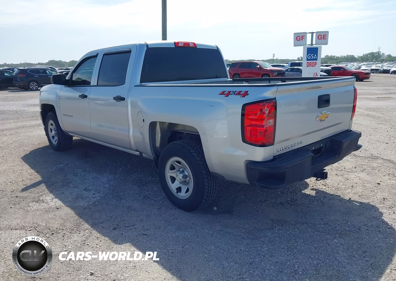 2018 Chevrolet Silverado 1500 Work Truck VIN:3GCUKNEH8JG186830 - 3