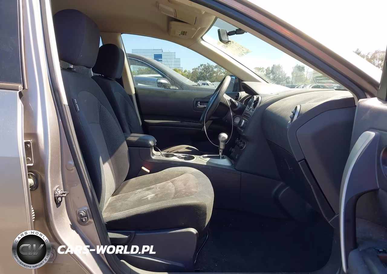 2011 Nissan Rogue S VIN:JN8AS5MT0BW151070 - 5