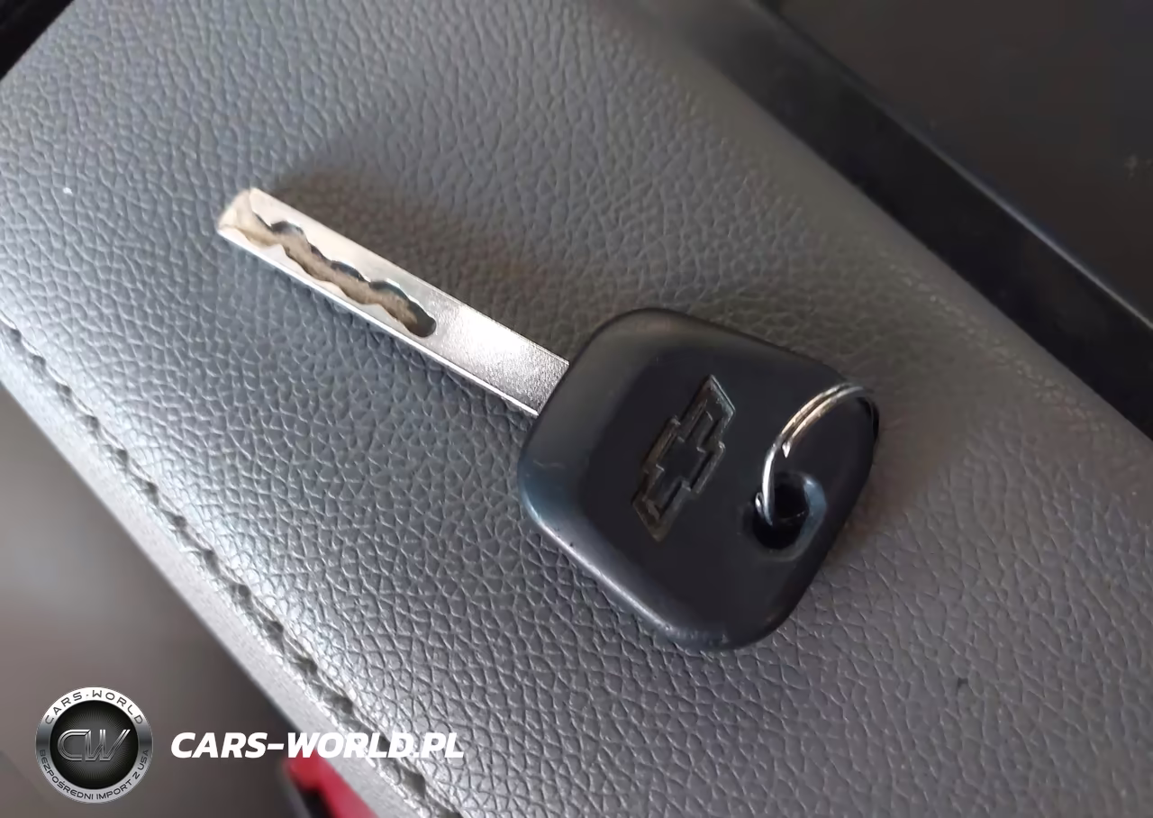 2018 Chevrolet Silverado 1500 Wt VIN:3GCPCNEH3JG134063 - 11