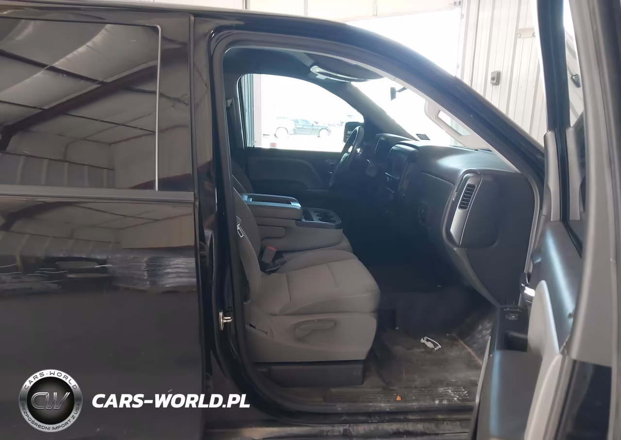 2018 Chevrolet Silverado 1500 Wt VIN:3GCPCNEH3JG134063 - 5