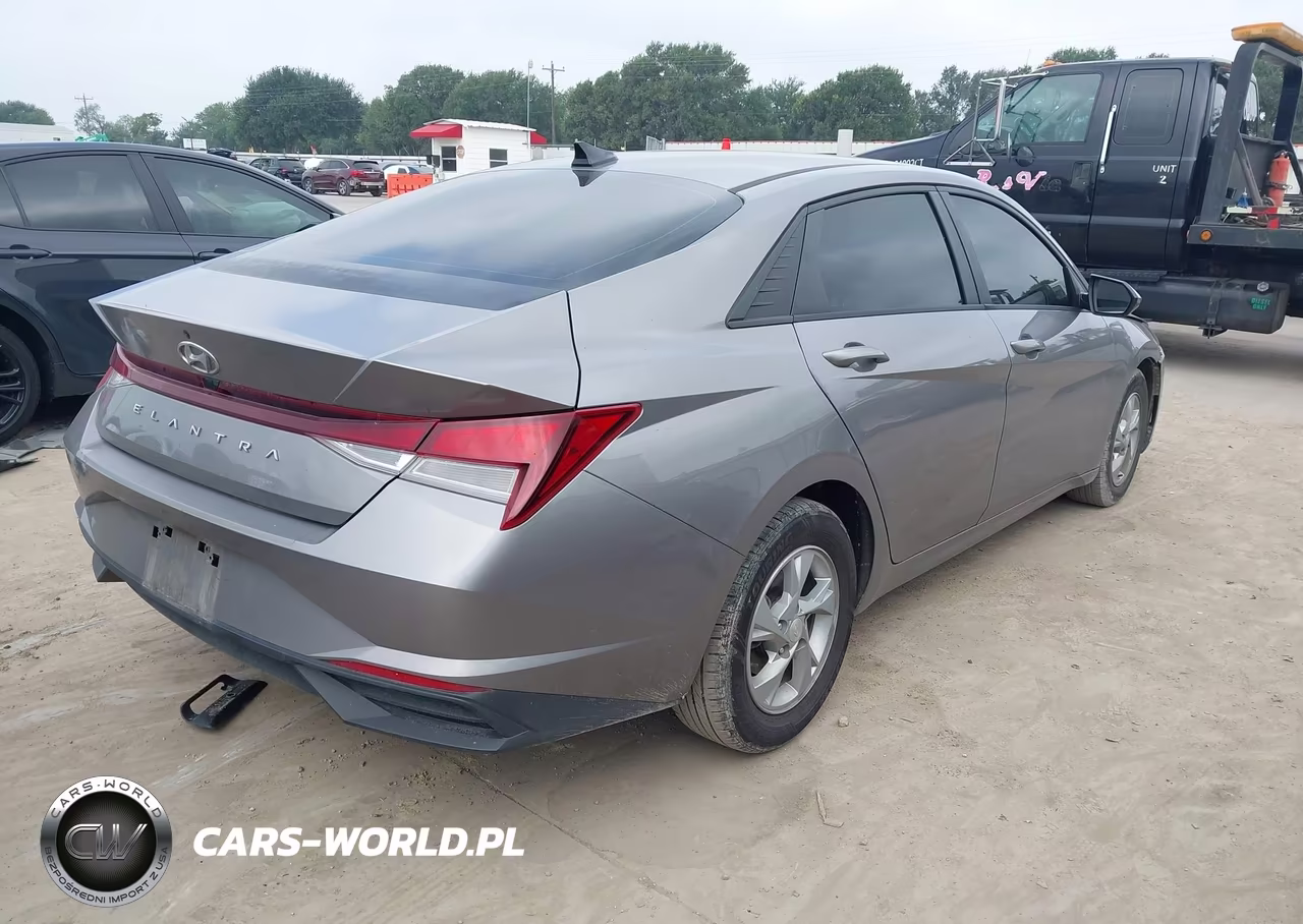 2021 Hyundai Elantra Se VIN:KMHLL4AG3MU190460 - 4