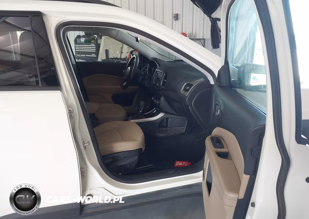 2018 Jeep Compass Sport Fwd VIN:3C4NJCAB3JT374398 - 5