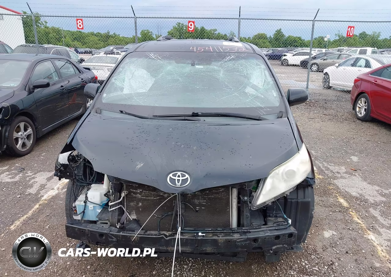 2016 Toyota Sienna Xle 8 Passenger VIN:5TDYK3DC2GS710544 - 11