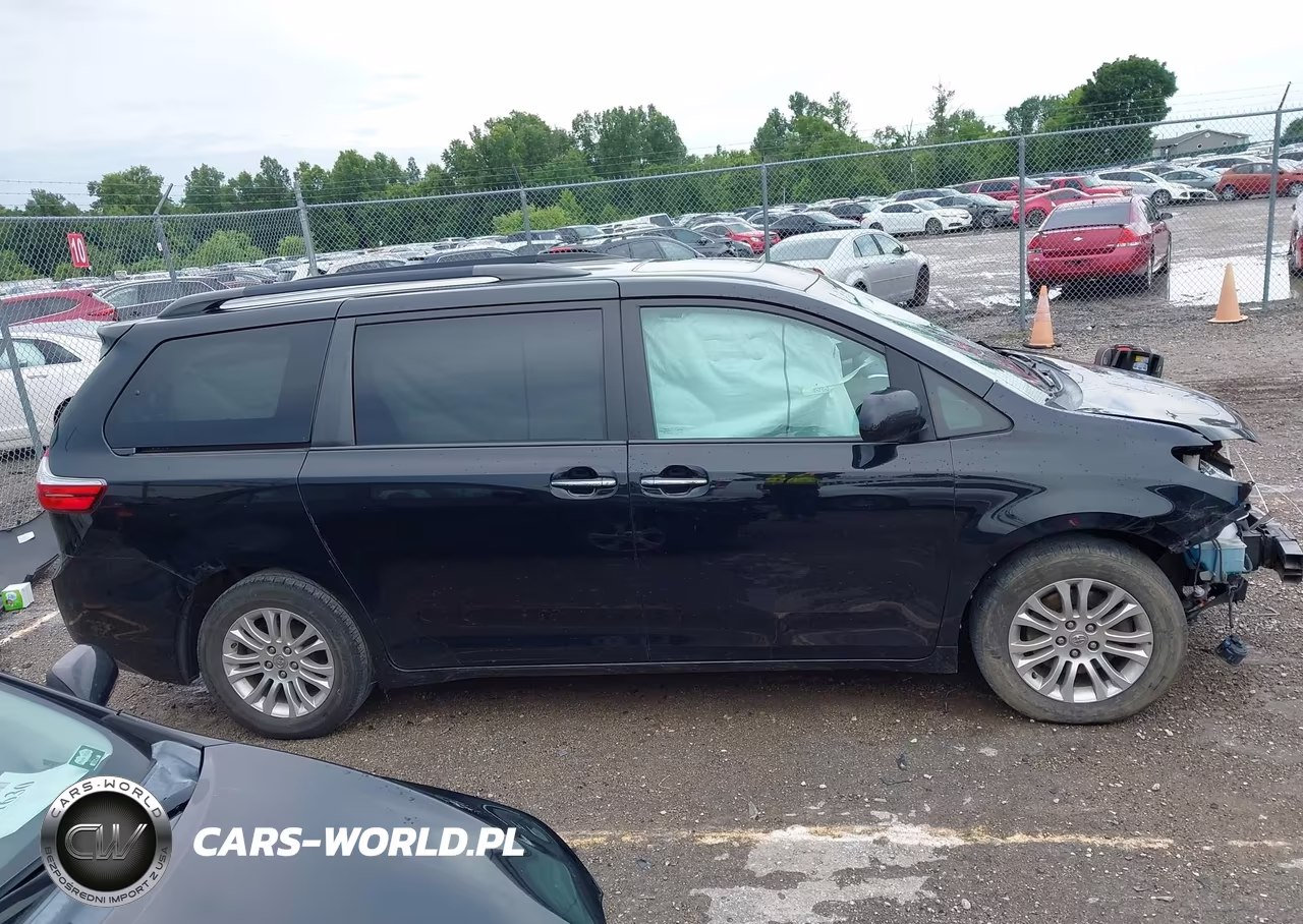 2016 Toyota Sienna Xle 8 Passenger VIN:5TDYK3DC2GS710544 - 12