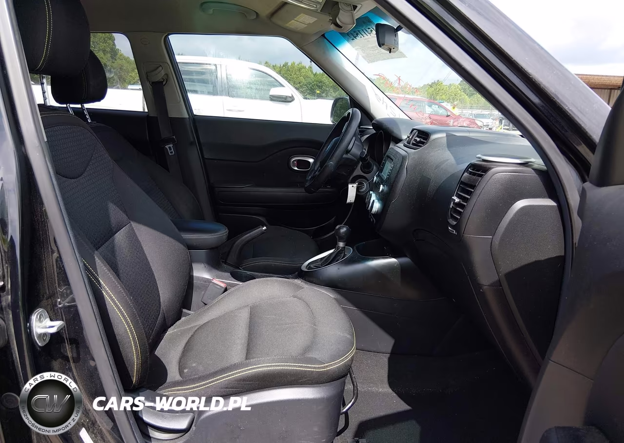 2016 Kia Soul + VIN:KNDJP3A50G7377814 - 5