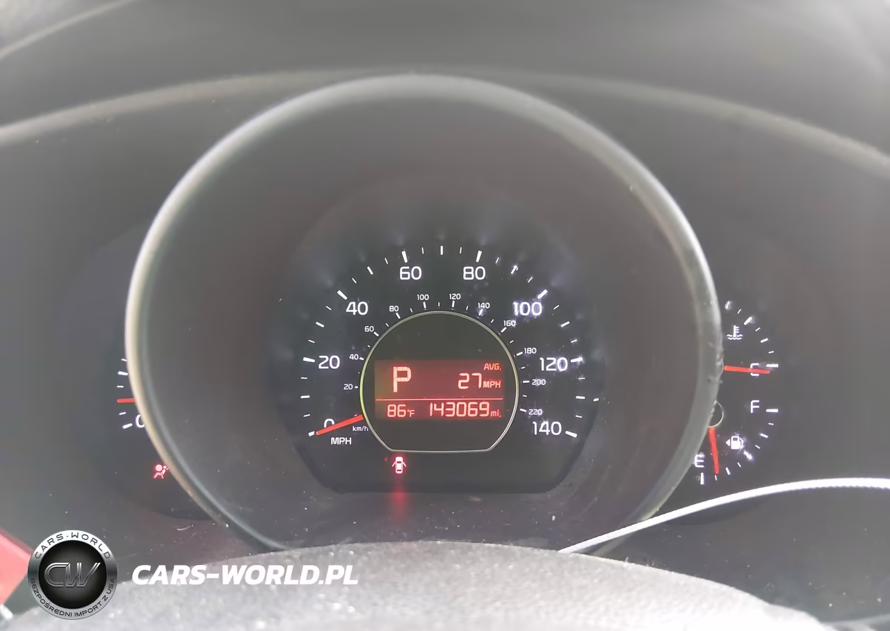2016 Kia Soul + VIN:KNDJP3A50G7377814 - 7