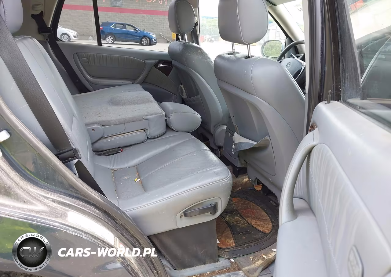 2000 Mercedes-Benz Ml 320 VIN:4JGAB54E2YA199149 - 8