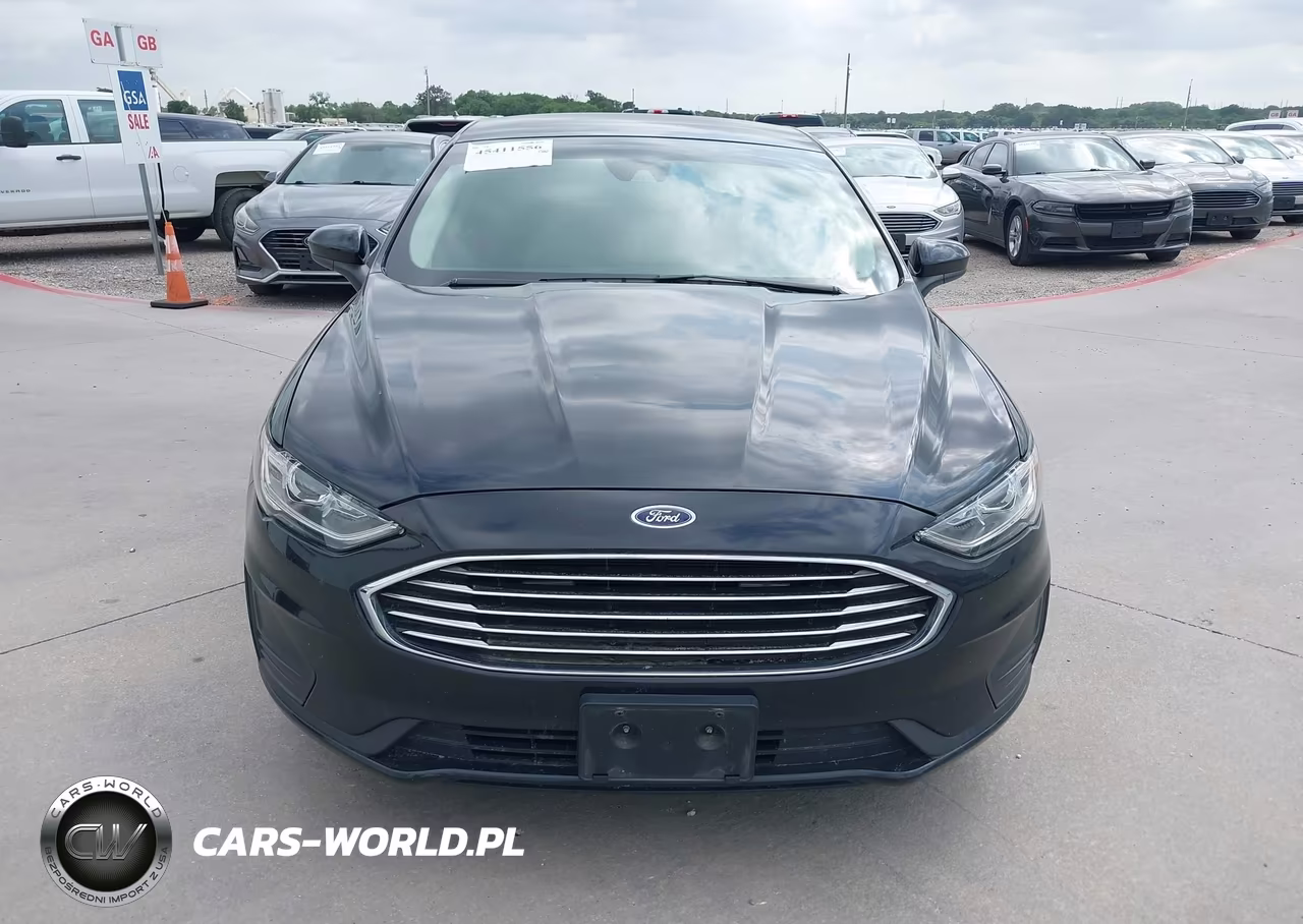 2019 Ford Fusion S VIN:3FA6P0G79KR273939 - 12