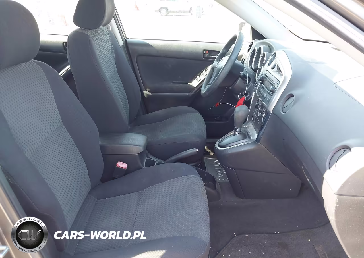 2005 Toyota Matrix VIN:2T1KR32E85C392621 - 5